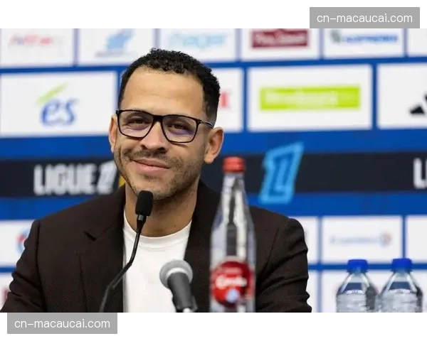 罗塞尼尔战术灵活性挑战 切尔西新帅面临阵容调整